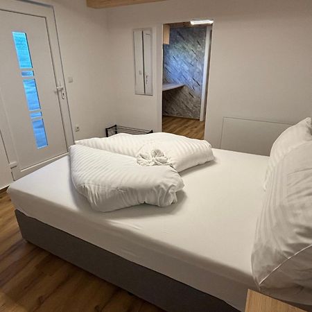 Ferienapartments Perdacher Фельден-ам-Вёртер-Зе Экстерьер фото